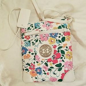 Gorgeous brand new floral bag